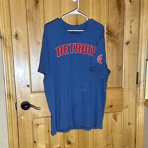 47 Brand Blue Detroit Pistons Tee Butter Soft